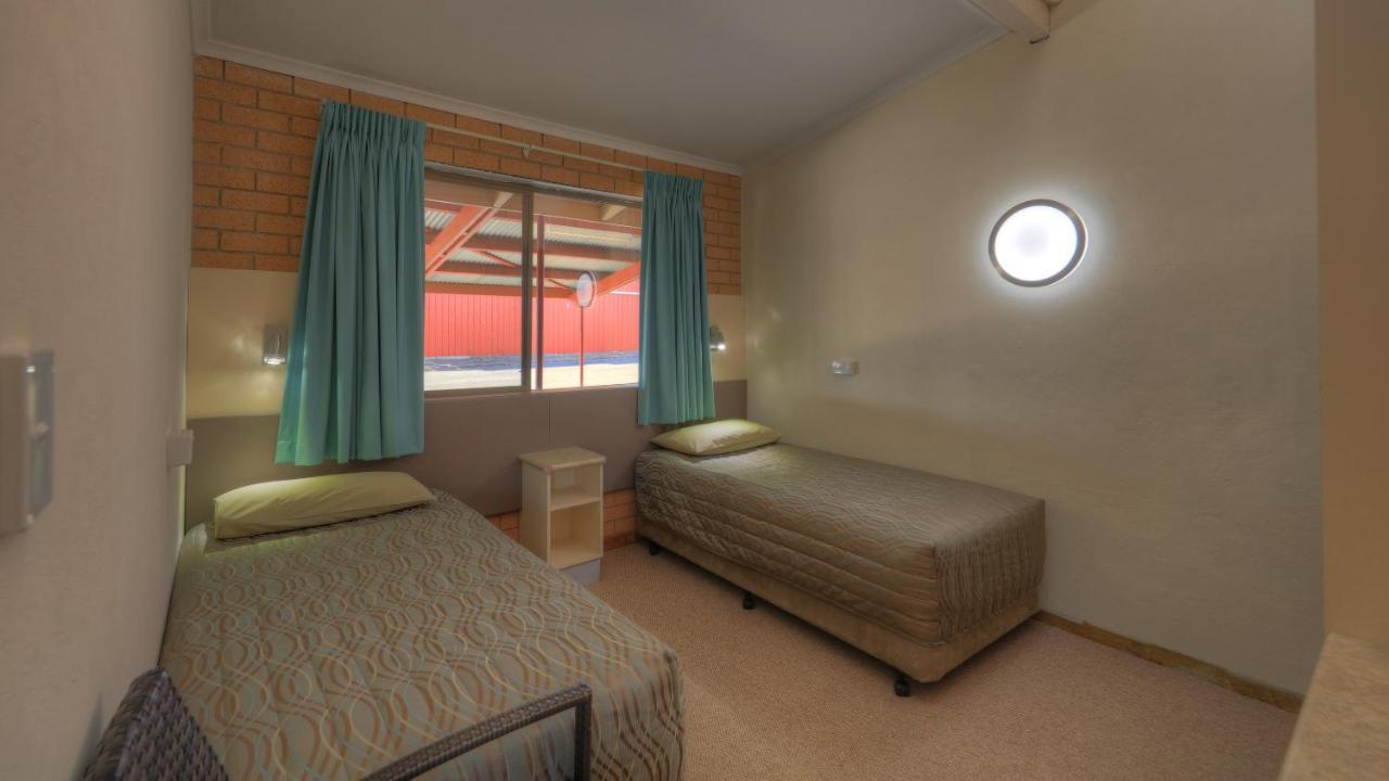 Tenterfield Motor Inn מראה חיצוני תמונה